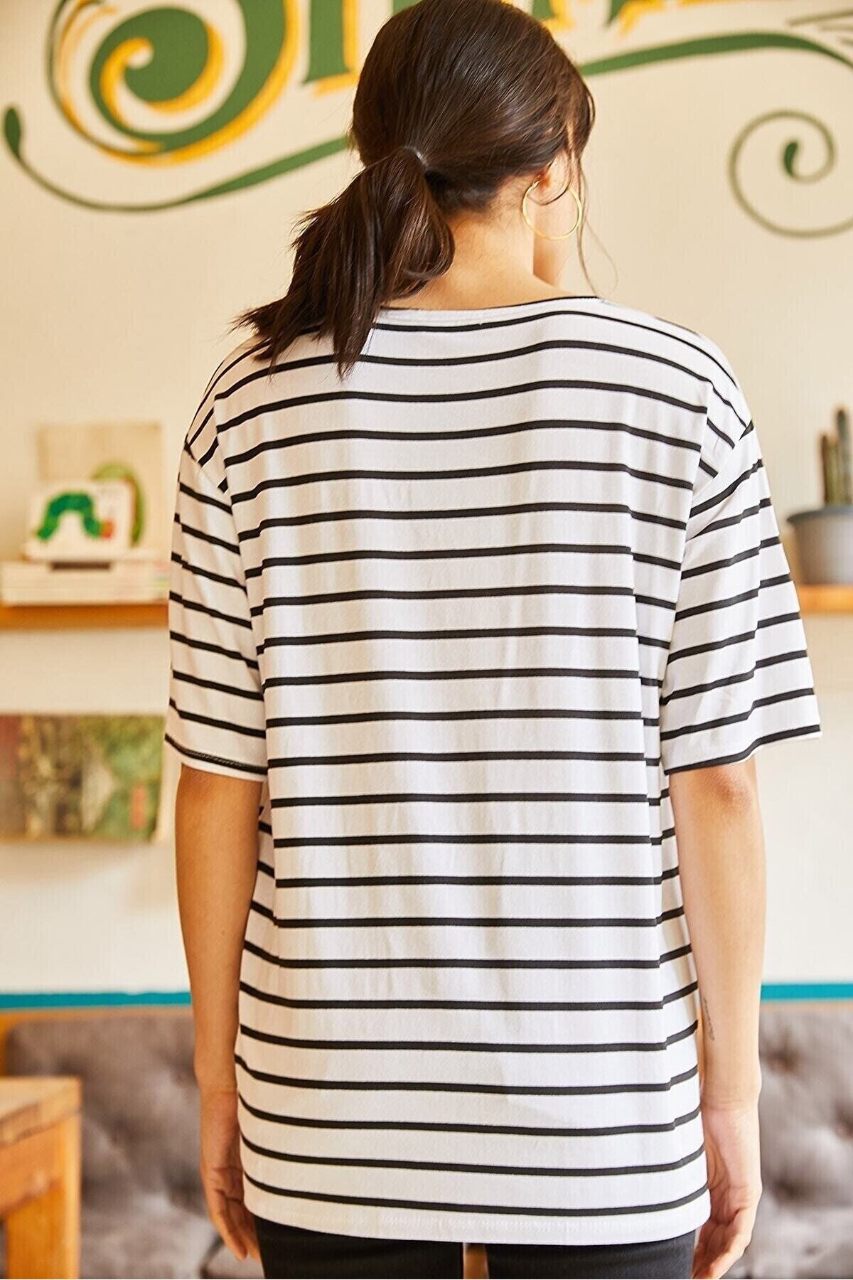Çizgili Rahat Oversize T-shirt