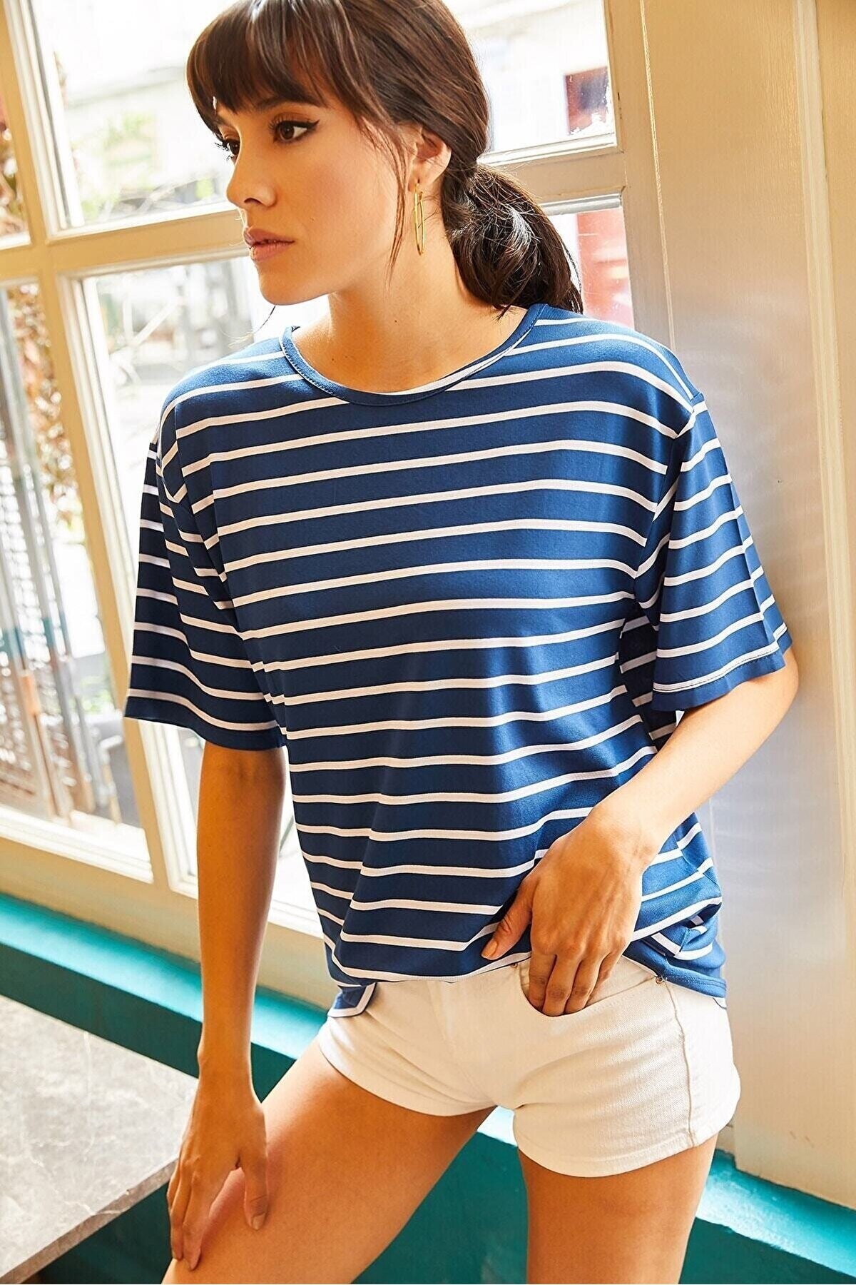 Çizgili Rahat Oversize T-shirt