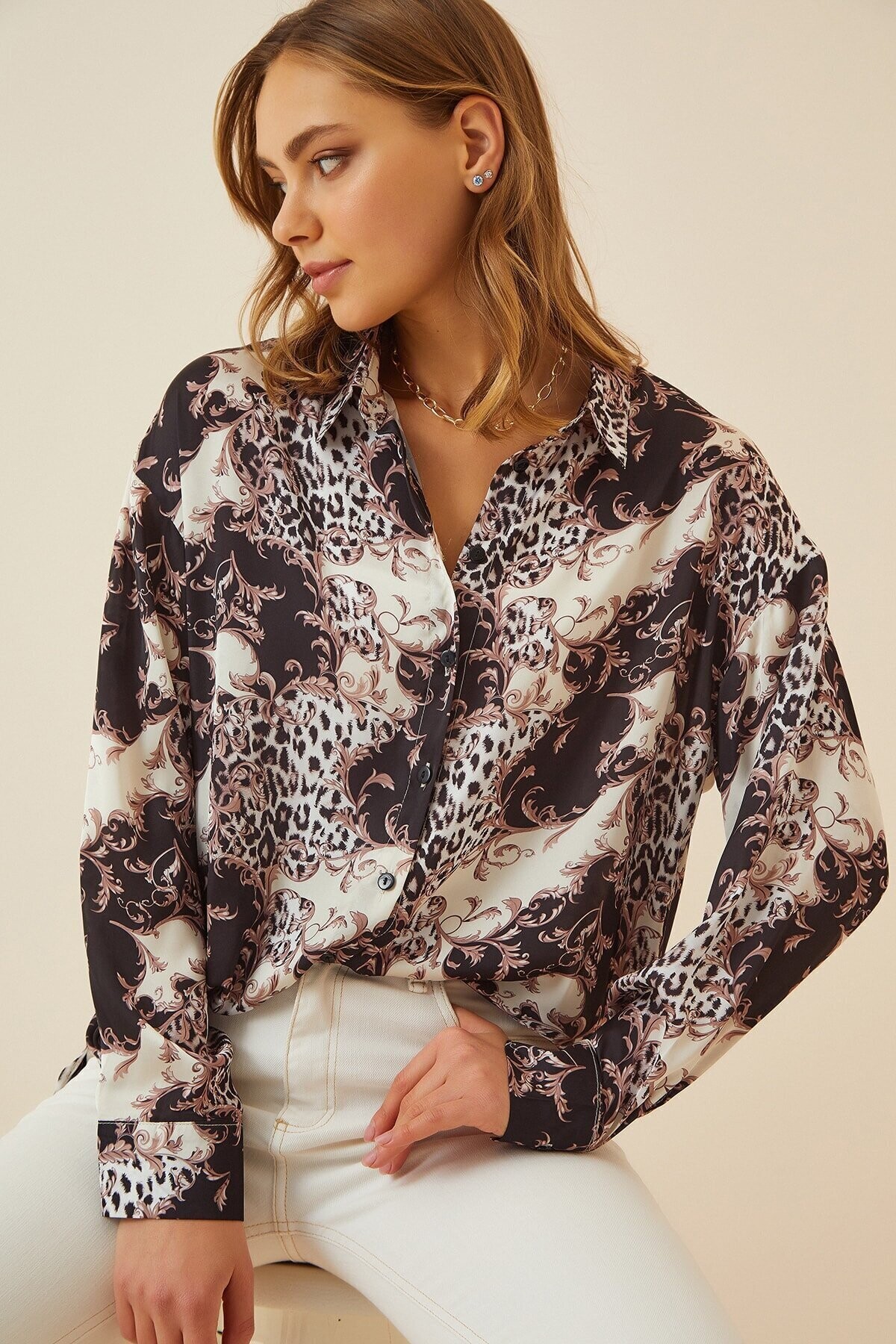 Desenli Saten Yüzeyli Oversize Gömlek