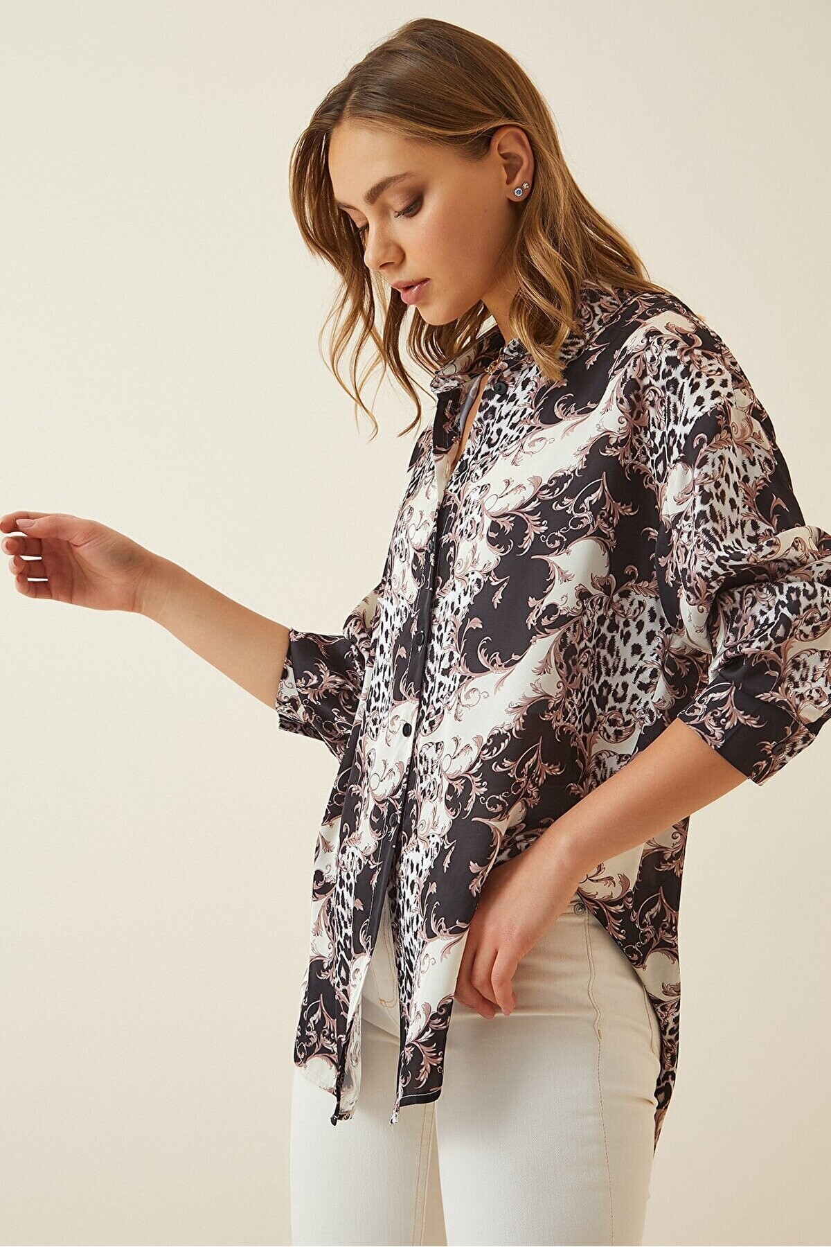 Desenli Saten Yüzeyli Oversize Gömlek