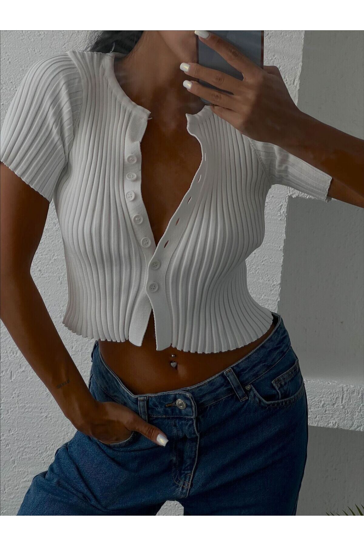 Düğmeli Triko Crop