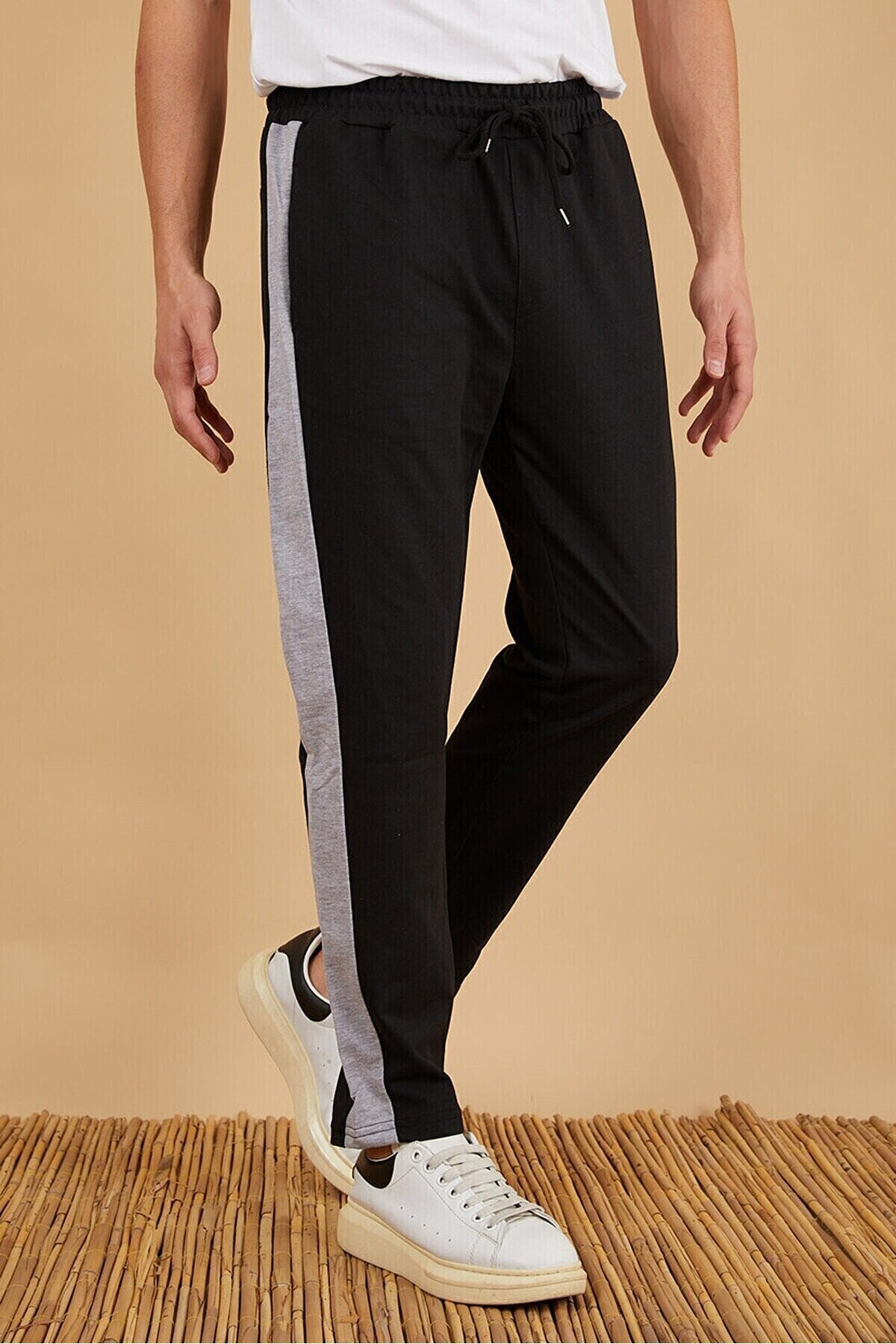 Regular Fit Panelli Düz Paça Eşofman Altı