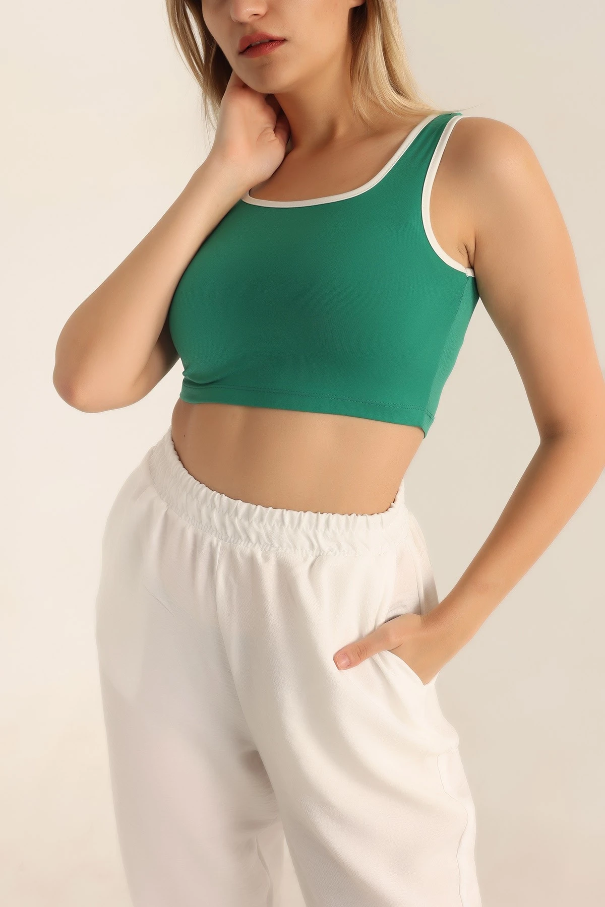 Biyeli Crop Bluz