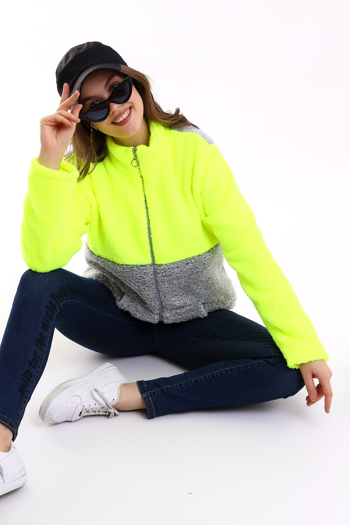 Fermuarlı Bloklu Polar Sweatshirt