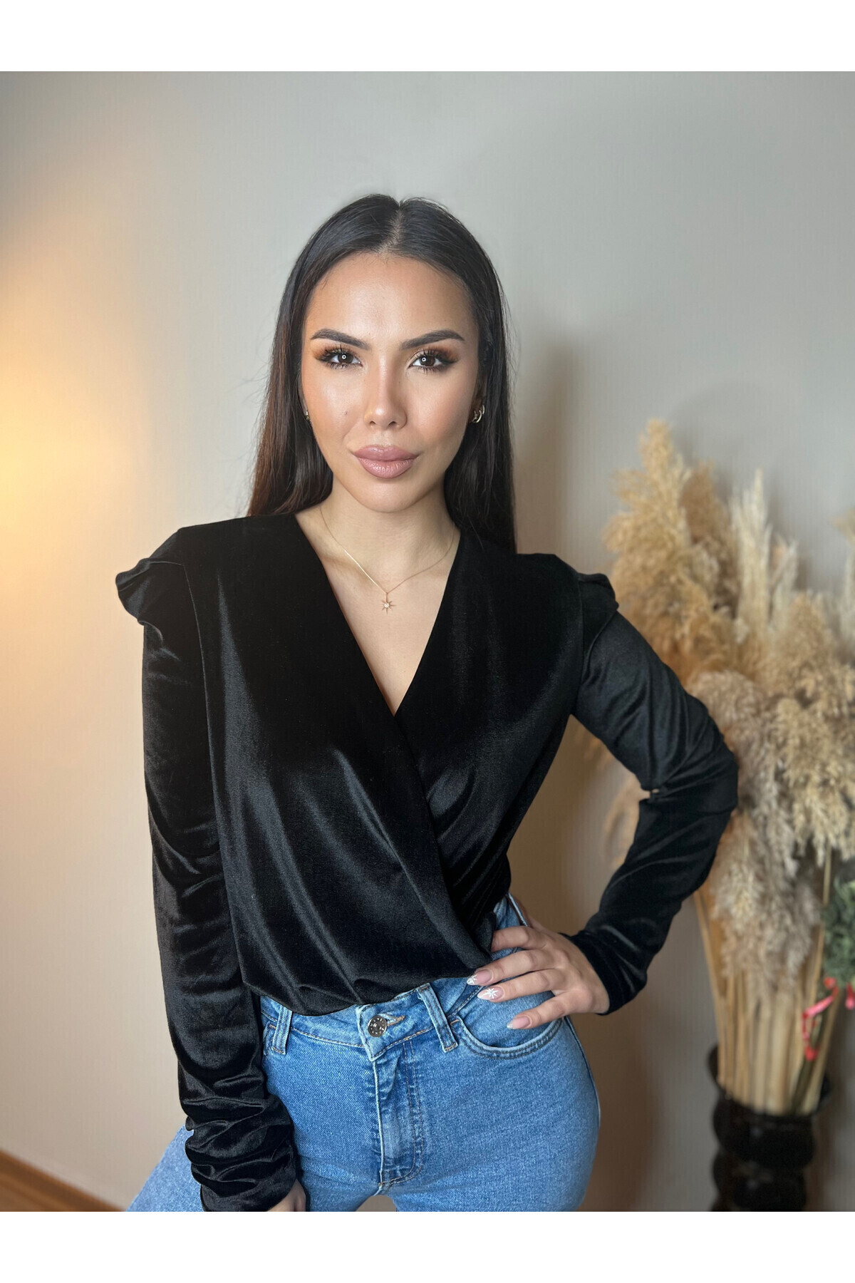 Kadife Kruvaze Alttan Çıtçıtlı Bodysuit