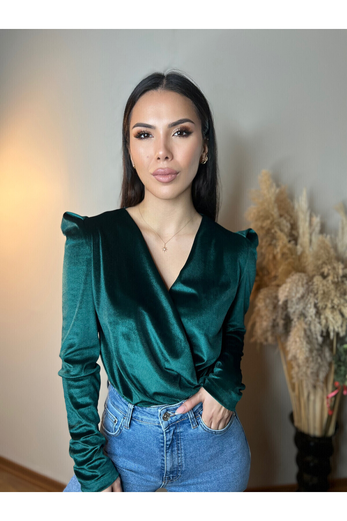 Kadife Kruvaze Alttan Çıtçıtlı Bodysuit