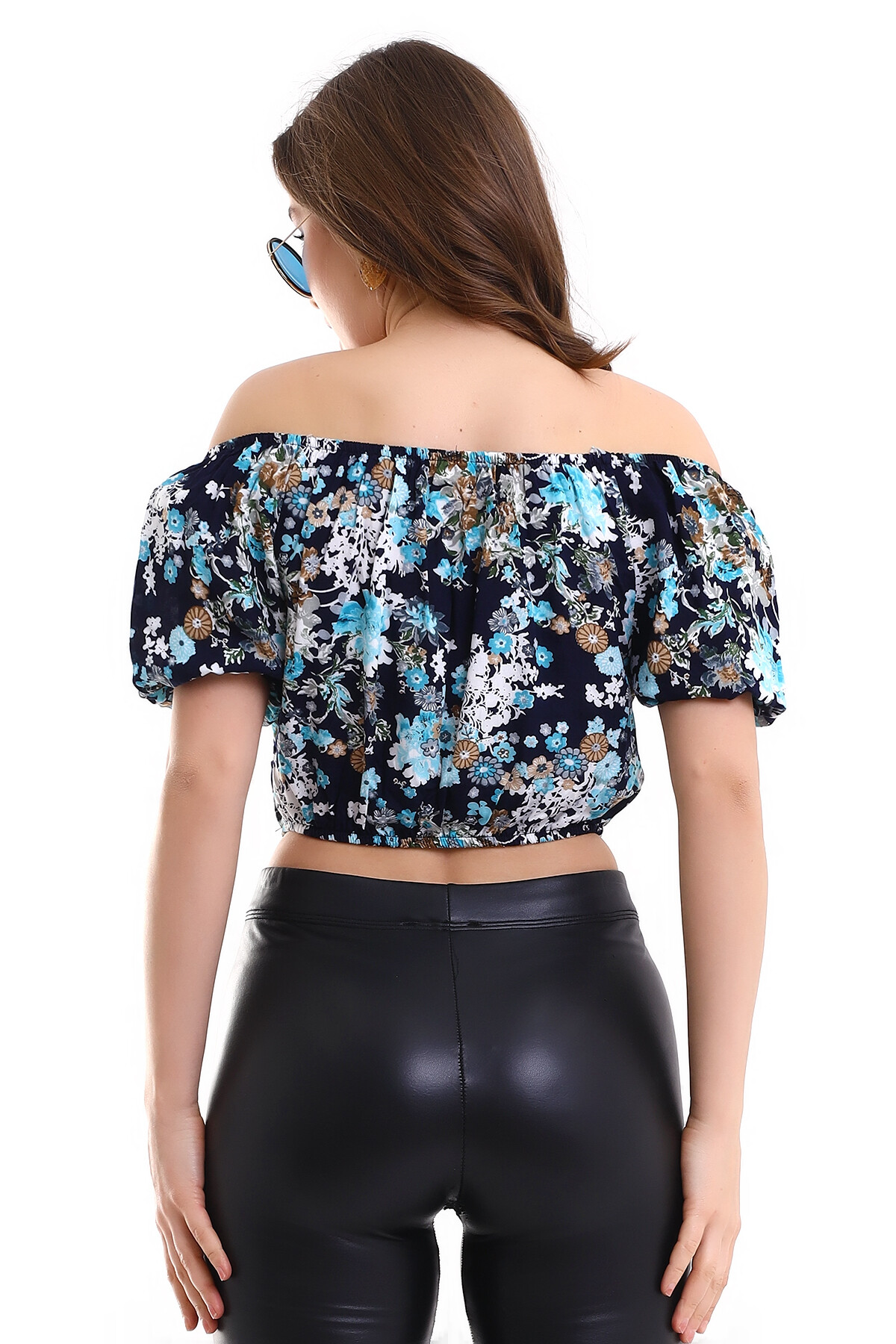 Madonna Yaka Desenli Crop Bluz