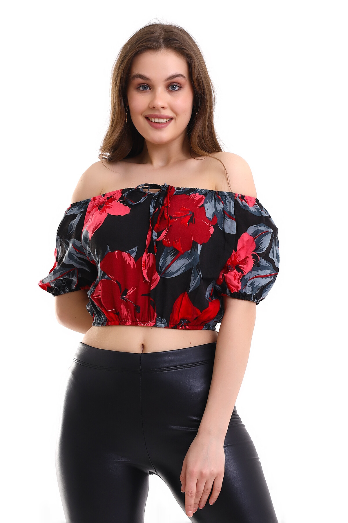 Madonna Yaka Desenli Crop Bluz