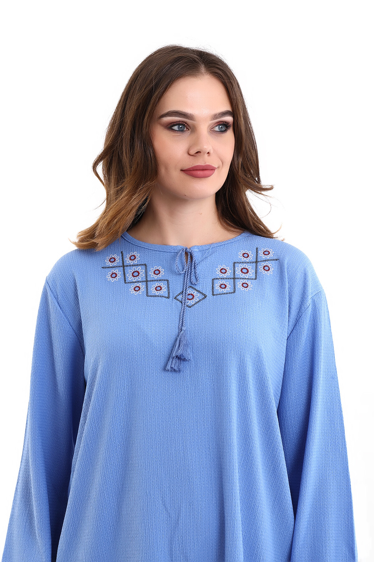 Nakış Detaylı Bluz
