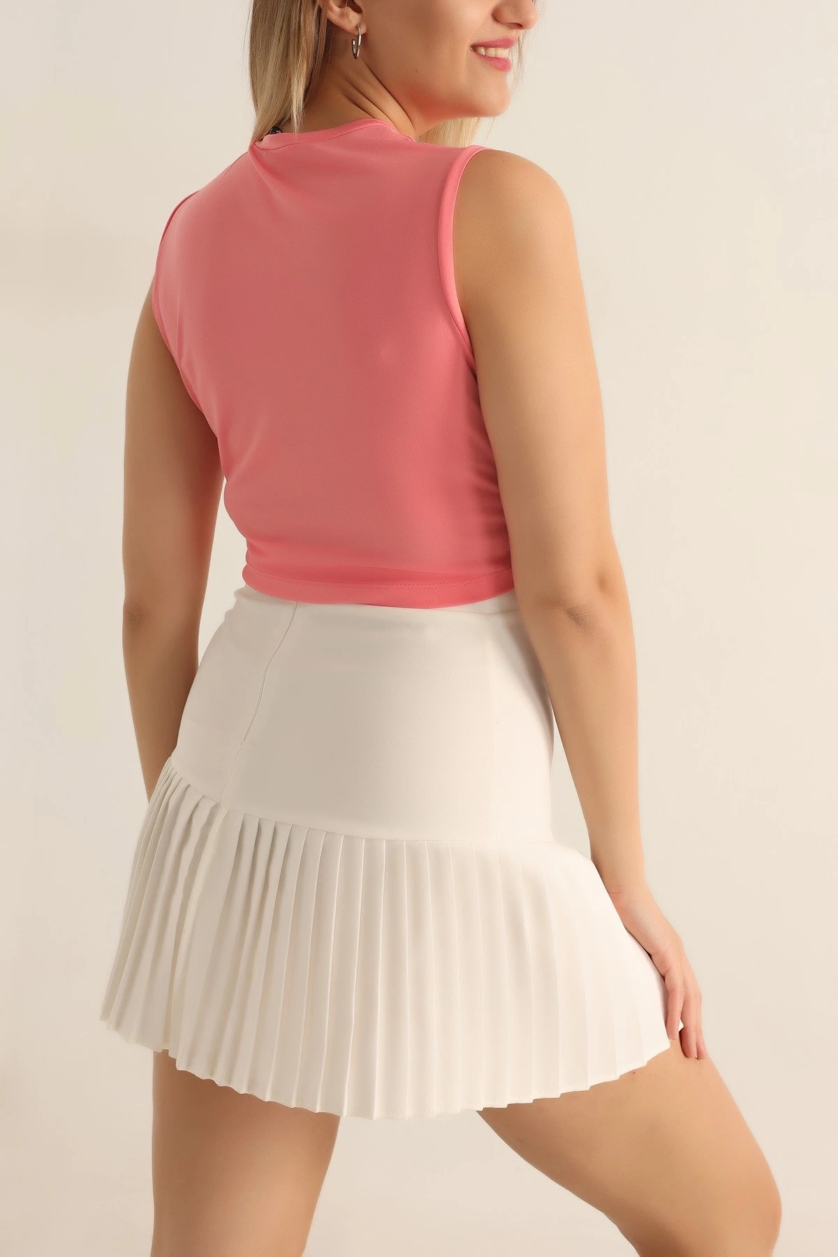 Önü Düğümlü Crop Bluz