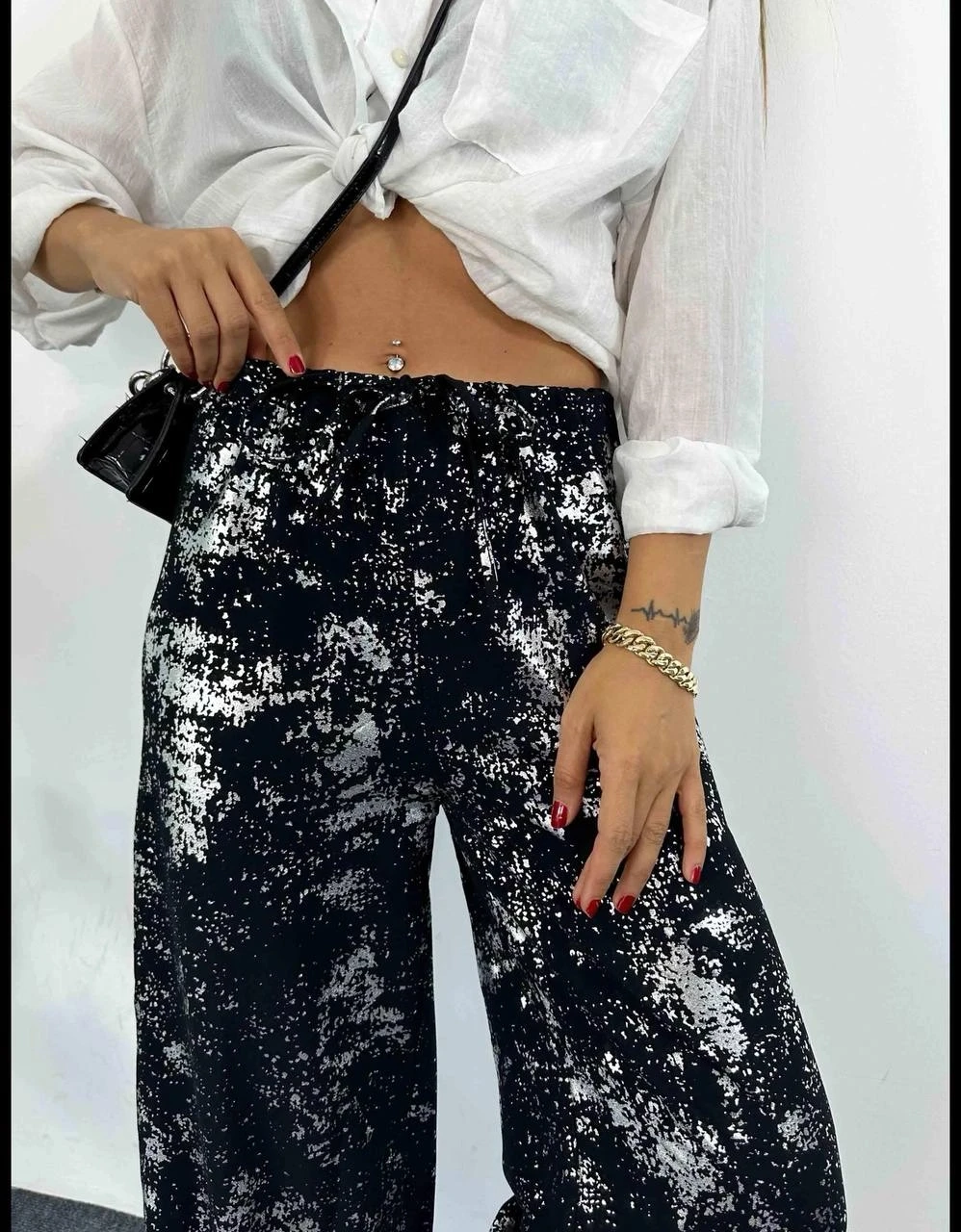 Yaldız Detay Krep Kumaş Salaş Pantalon