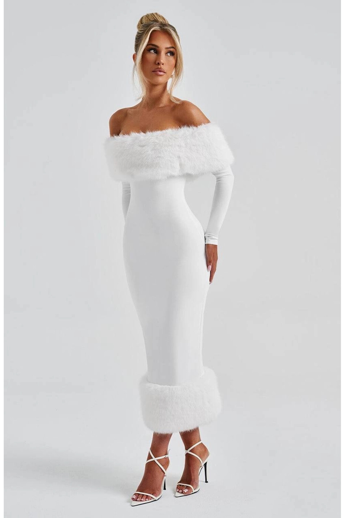 Modal Kumaş Kürk Detaylı Maxi Elbise