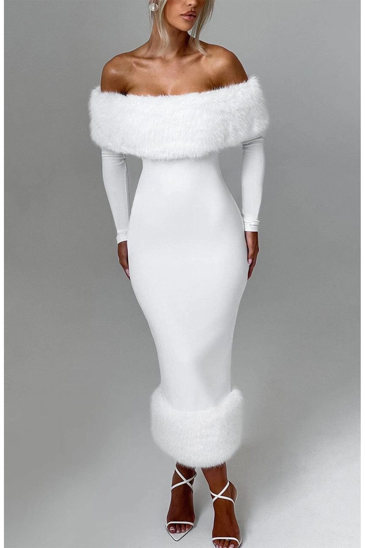 Modal Kumaş Kürk Detaylı Maxi Elbise