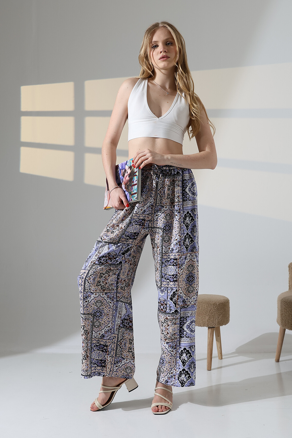 Viskon Bol Paça Lila Desenli Pantalon